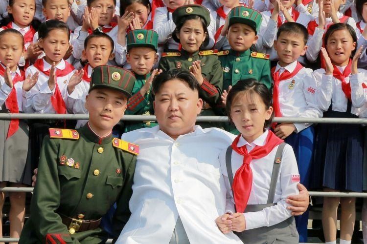 Kim Jong Un'un eşi Ri Sol Ju hakkında bilinmeyenler