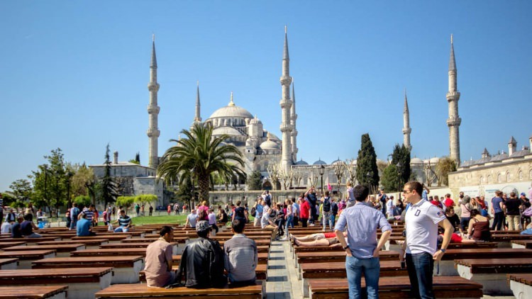 İstanbul'u en çok ve en az hangi ülke vatandaşları ziyaret ediyor?