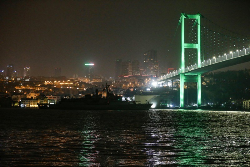 Çıkarma harekatı başladı! İşte ilk fotoğraflar...