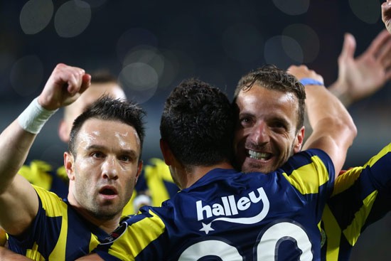 Fenerbahçe'de dev operasyon!