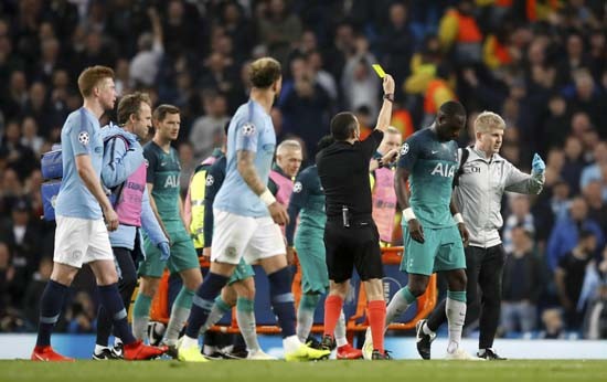 UEFA resmen açıkladı! Cüneyt Çakır...