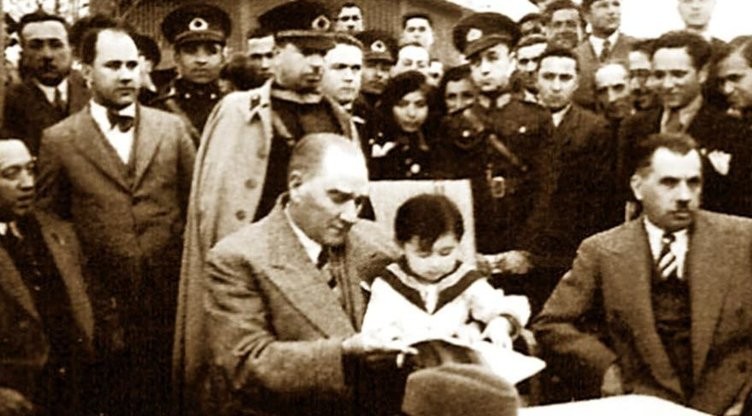 Mustafa Kemal Atatürk'ün çocuk sevgisi