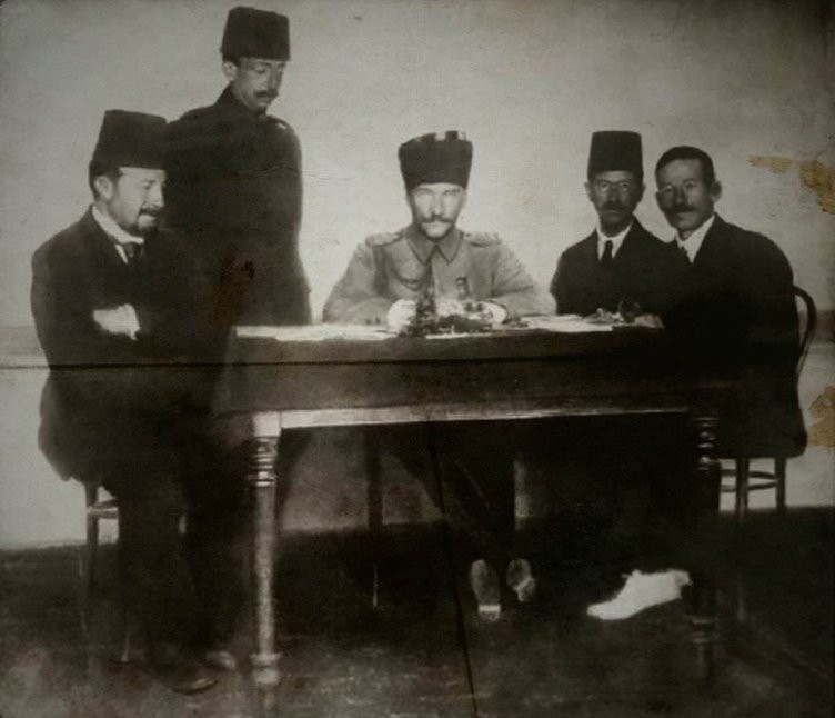 Mustafa Kemal Atatürk'ün çocuk sevgisi