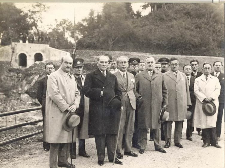 Mustafa Kemal Atatürk'ün çocuk sevgisi