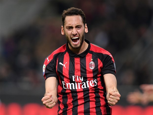 Hakan Çalhanoğlu'na 30 milyon euro!