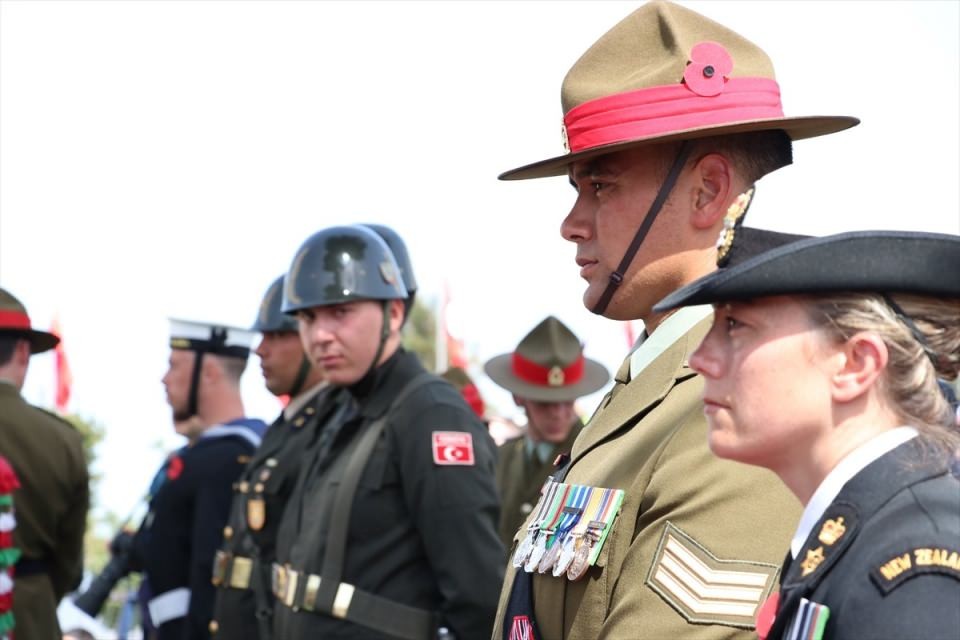 Yeni Zelanda askerleri Çanakkale'de haka dansı yaptı