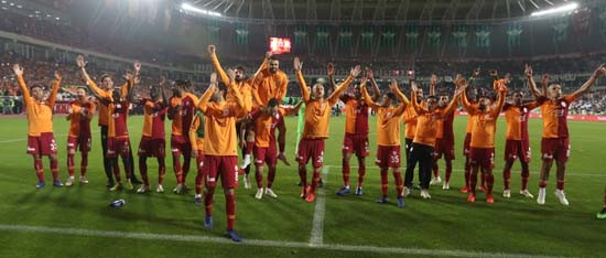 Galatasaray'ın Kupa zaferinden muhteşem kareler