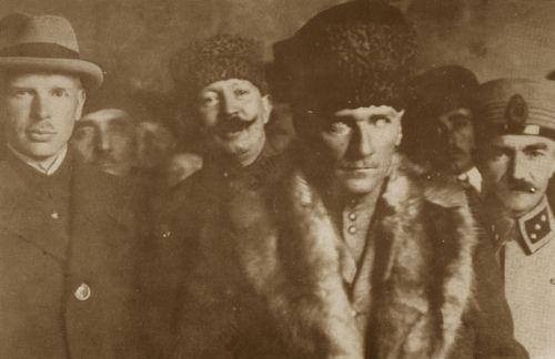 İşte Genelkurmay arşivinden o özel Atatürk fotoğrafları