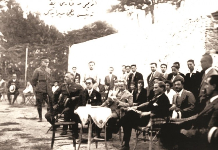 İşte Genelkurmay arşivinden o özel Atatürk fotoğrafları