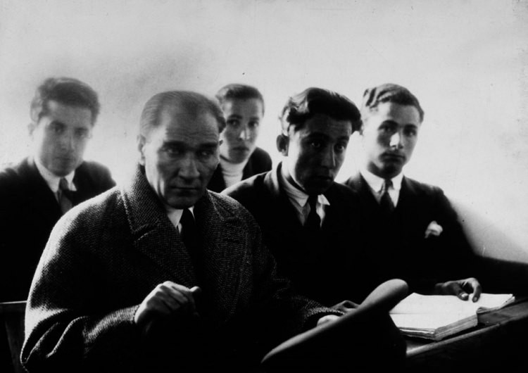 İşte Genelkurmay arşivinden o özel Atatürk fotoğrafları