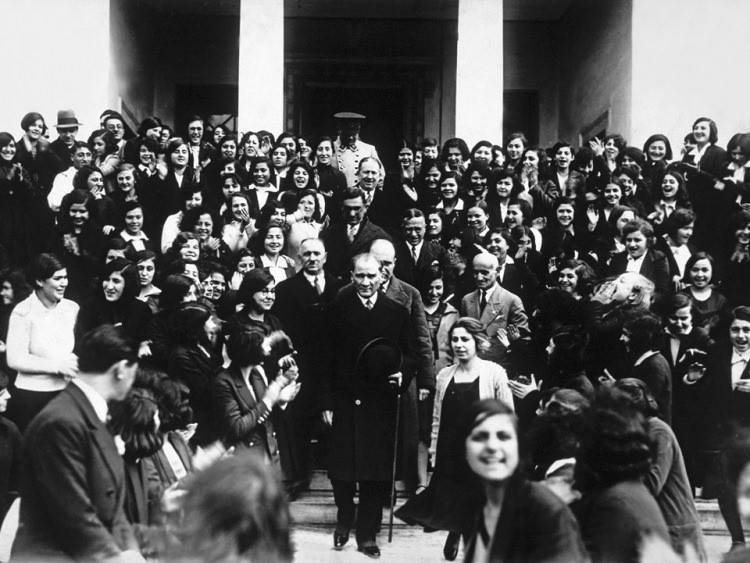 İşte Genelkurmay arşivinden o özel Atatürk fotoğrafları