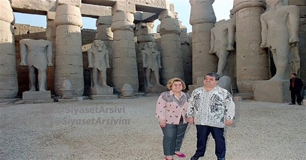 Arşivlerden çıkan görmediğiniz siyasetçilerin fotoğrafları