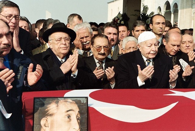 Arşivlerden çıkan görmediğiniz siyasetçilerin fotoğrafları