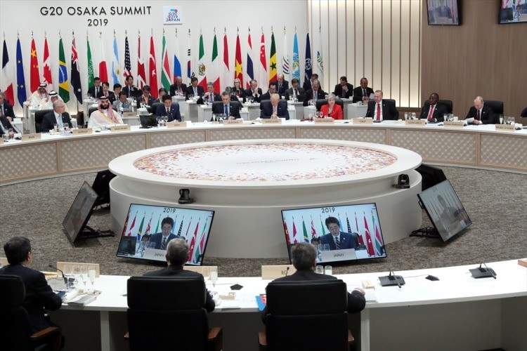 G-20 zirvesinde liderler geçidi 