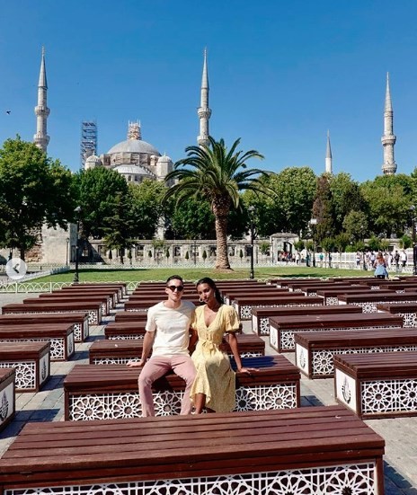 Jasmine Tookes ve Elsa Hosk'un İstanbul turu