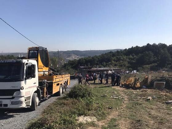 İstanbul'da yüzlerce kaçak yapı yıkıldı