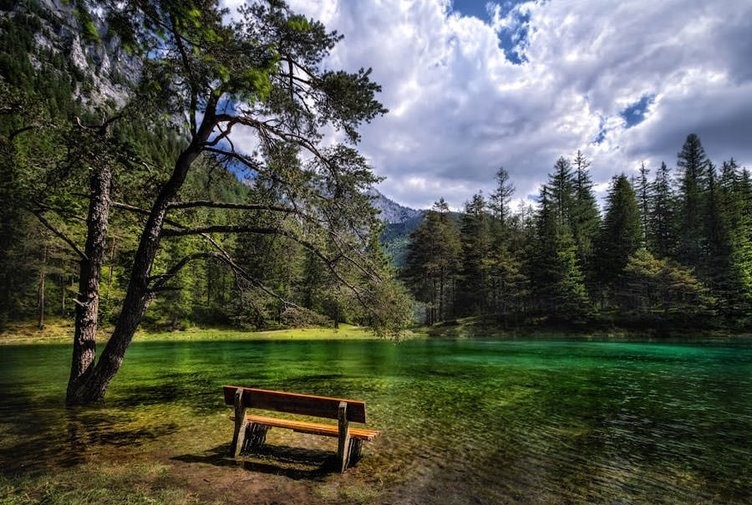 Kışın park, yazın da göle dönüşüyor...