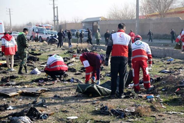 Görüntüleri paylaştı! NYT'den düşen uçakla ilgili bomba iddia