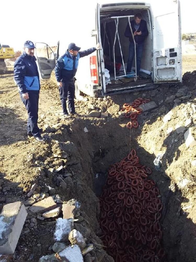 Vatandaşa yedireceklerdi! Tam 400 kilo imha edildi