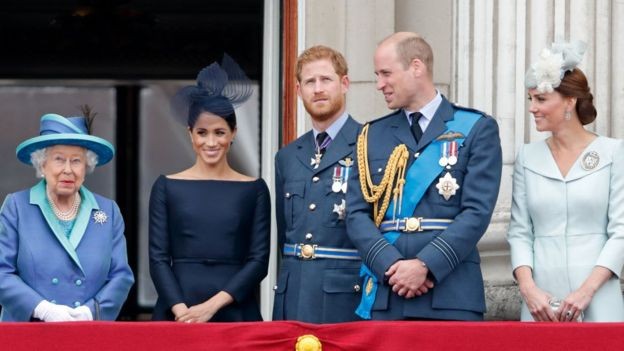 Prens Harry: Görevlerimizi bırakmaktan başka seçenek kalmamıştı