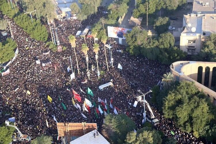 Süleymani'nin cenaze töreninde intikam yemini