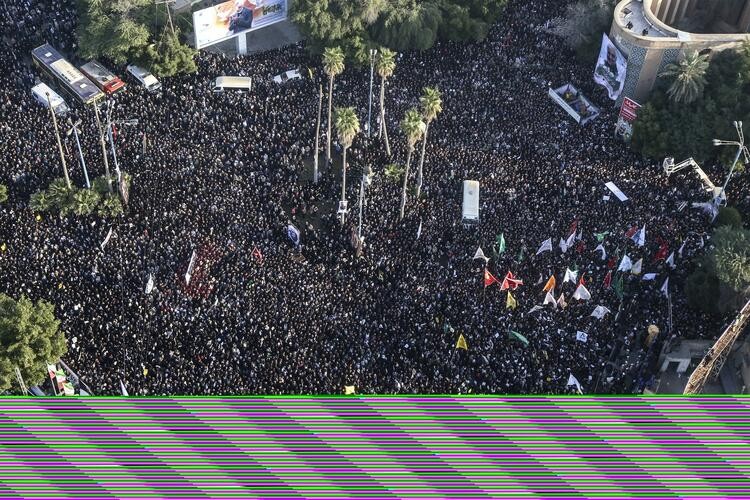 Süleymani'nin cenazesinde CNN muhabirinin zor anları