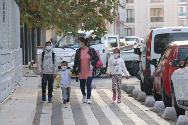 Yüz yüze eğitimden ilk görüntüler