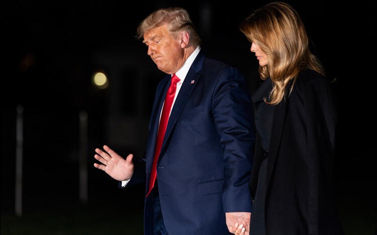 First Lady bir kez daha Başkan Trump'ı rezil etti