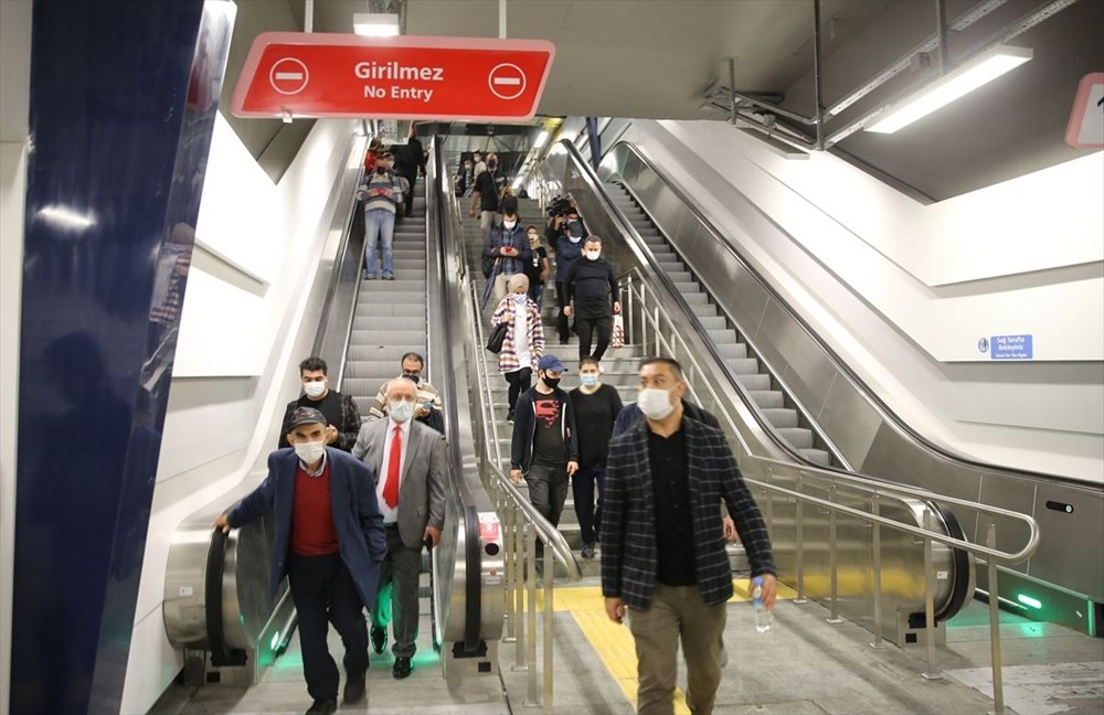 Mecidiyeköy-Mahmutbey Metrosunda seferler başladı