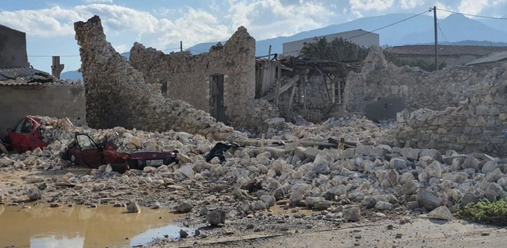 Yunan adasında deprem yıkımının boyutu ortaya çıktı