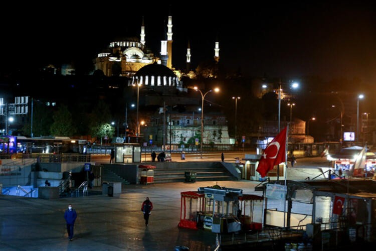 Hafta içi kısıtlamalar nasıl olacak? Sokağa çıkma yasağı ne zaman?