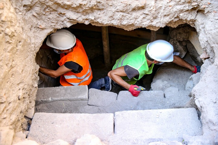 Diyarbakır'da Roma dönemine ait mezar odaları bulundu