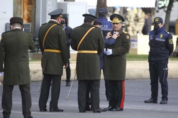 Azerbaycan'da tarihi Zafer Töreni'nden kareler