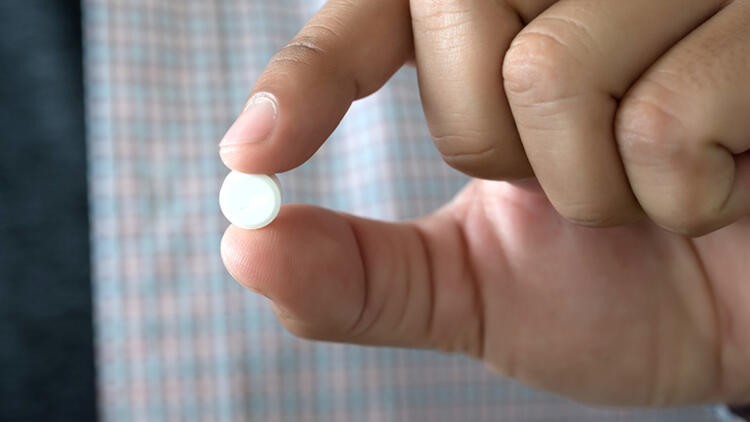 Bilinçsiz aspirin kullanımı hangi hastalıklara yol açıyor?