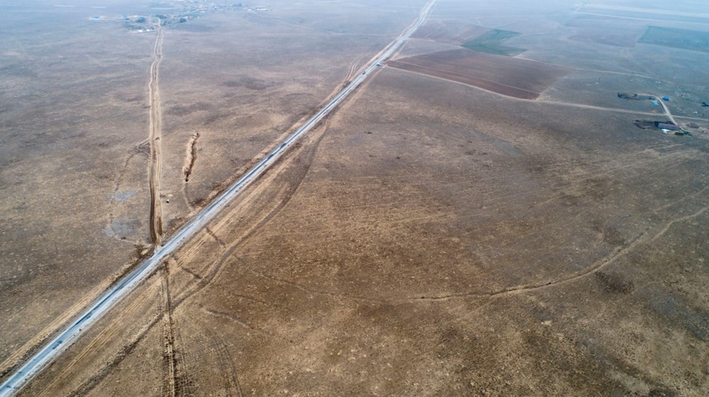 Obruğun üzerinden geçen yol taşınacak