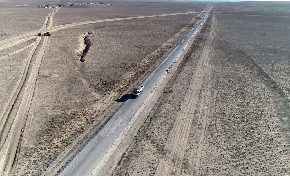 Obruğun üzerinden geçen yol taşınacak