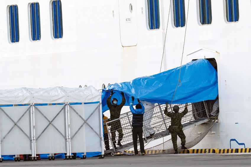 Karantina altındaki Diamond Princess gemisinden korkutan haber