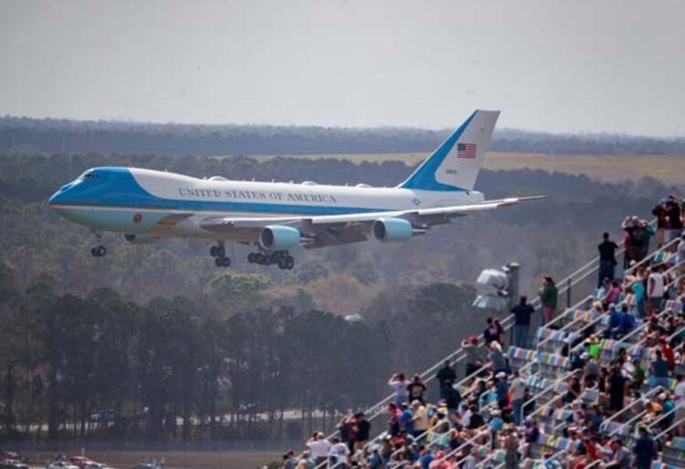 Daytona 500 yarışlarında Trump sürprizi