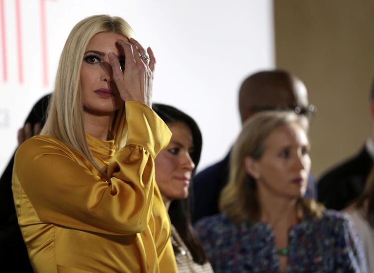 Ivanka Trump dünyaya rezil oldu!