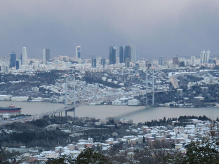 İstanbul beyaza büründü