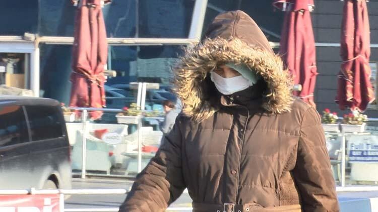 Korona virüse karşı metrobüslerde maskeli önlem!