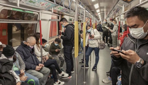 Otobüse, metroya veya uçağa binmek ne kadar riskli?