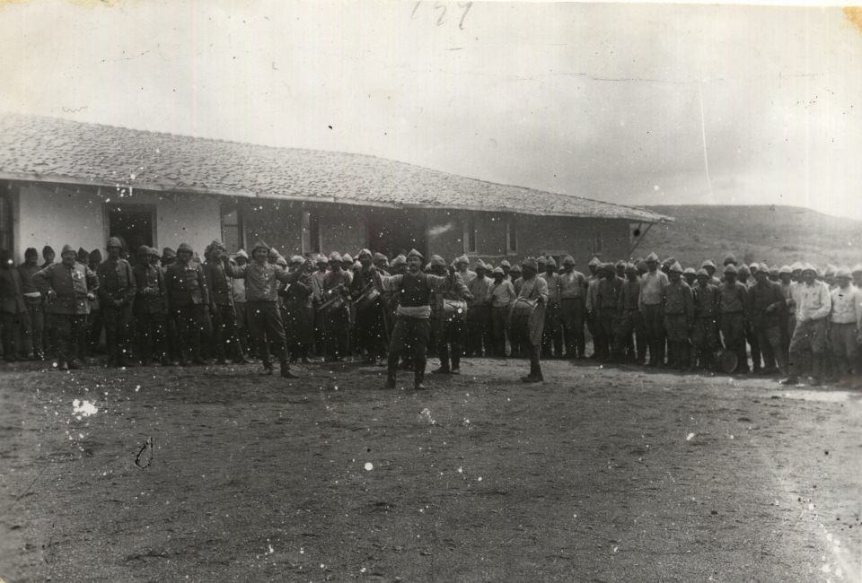 Çanakkale savaşının arşivlerden çıkan fotoğrafları