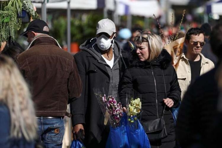 Süper markette çekilen görüntüler infial yarattı! Korona virüsü...