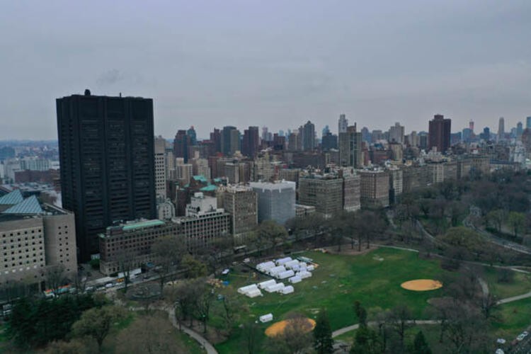 Central Park'a sahra hastanesi kuruldu