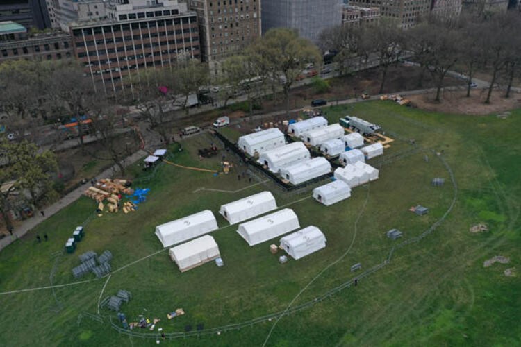 Central Park'a sahra hastanesi kuruldu