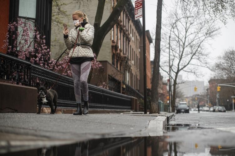 New York'ta korona virüsten her 2.9 dakikada bir insan öldü