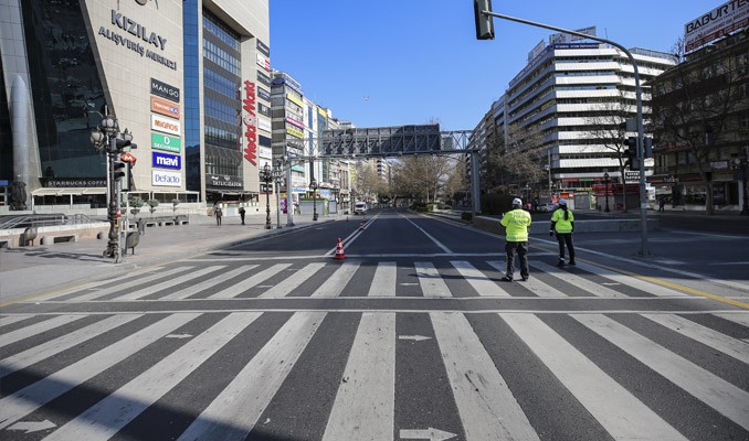 Yurt genelinden sokağa çıkma yasağı manzaraları