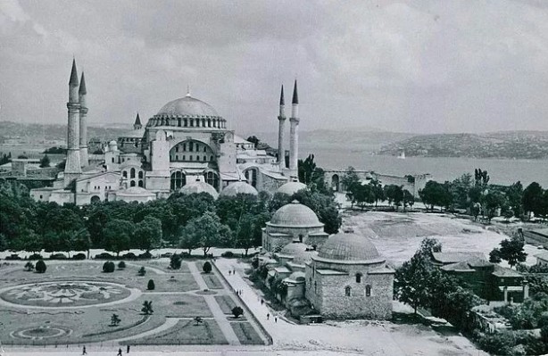 İşte arşivlerden çıkan tarihi karelerle: İstanbul