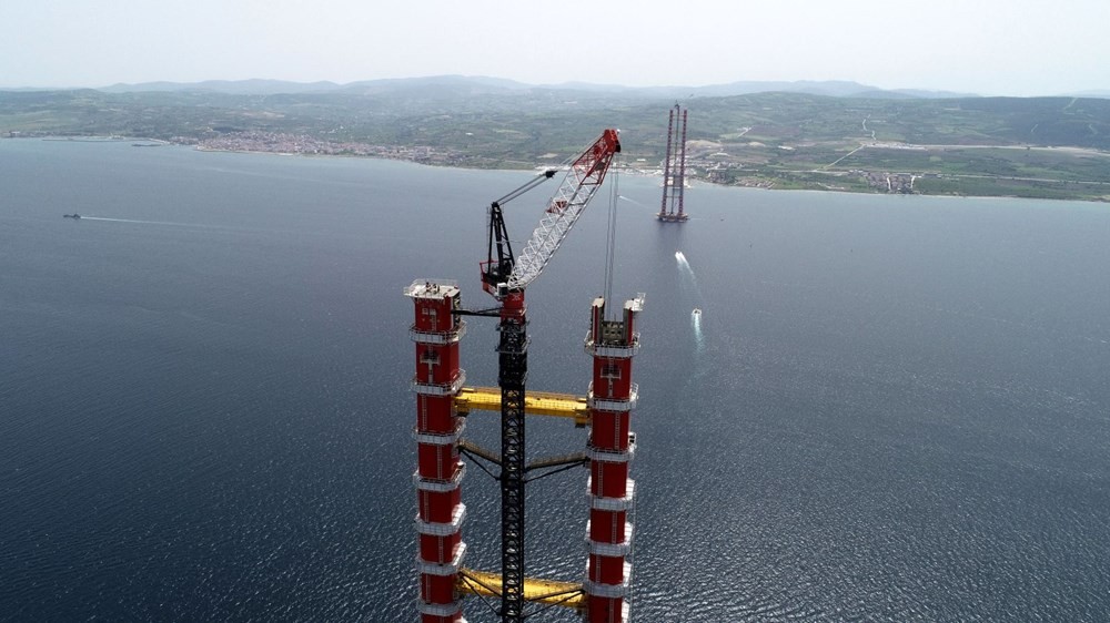 1915 Çanakkale Köprüsü ayaklarına son bloklar konuyor